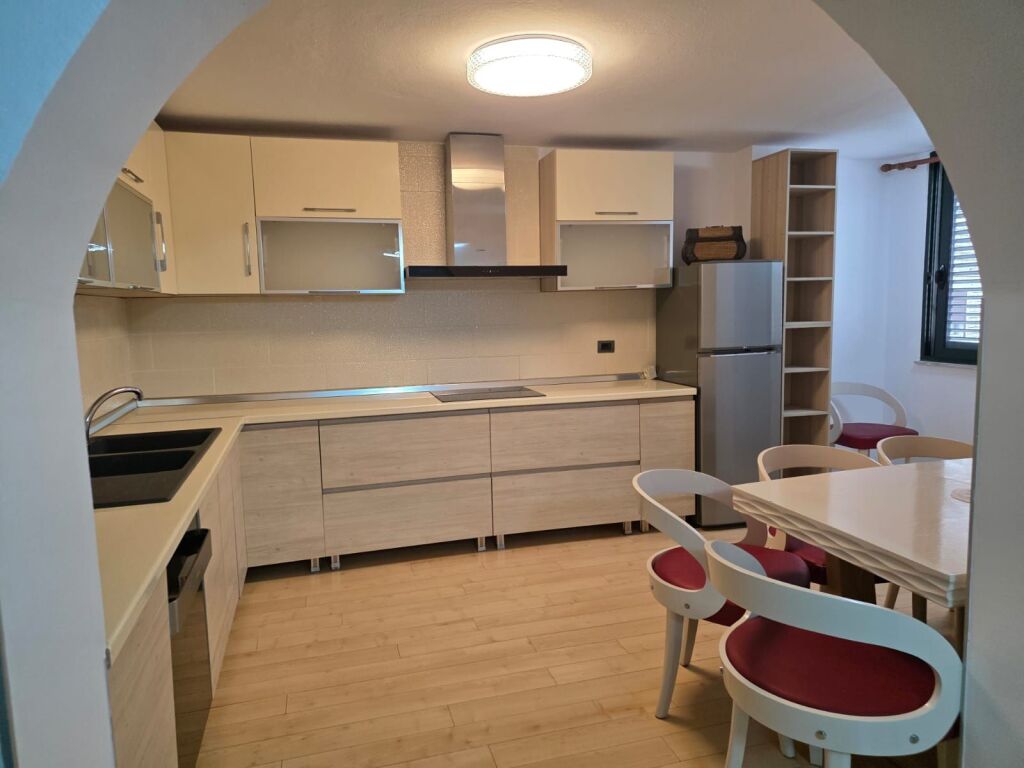 Appartamento 1+1 in vendita in Via Elbasan.