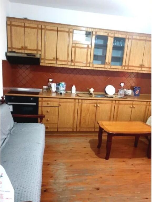 Rent | Private house 2 + 1 |Njazi Meka, Allias | 450 €/month