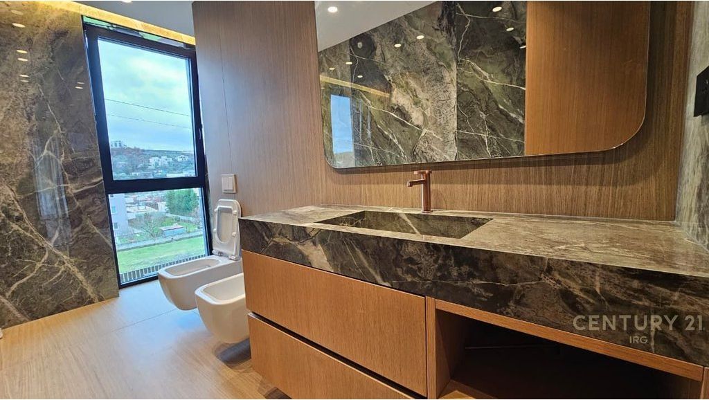 SUPER 4-STOREY VILLA FOR RENT AT LUMINOR RESIDENCE NEAR TEG!