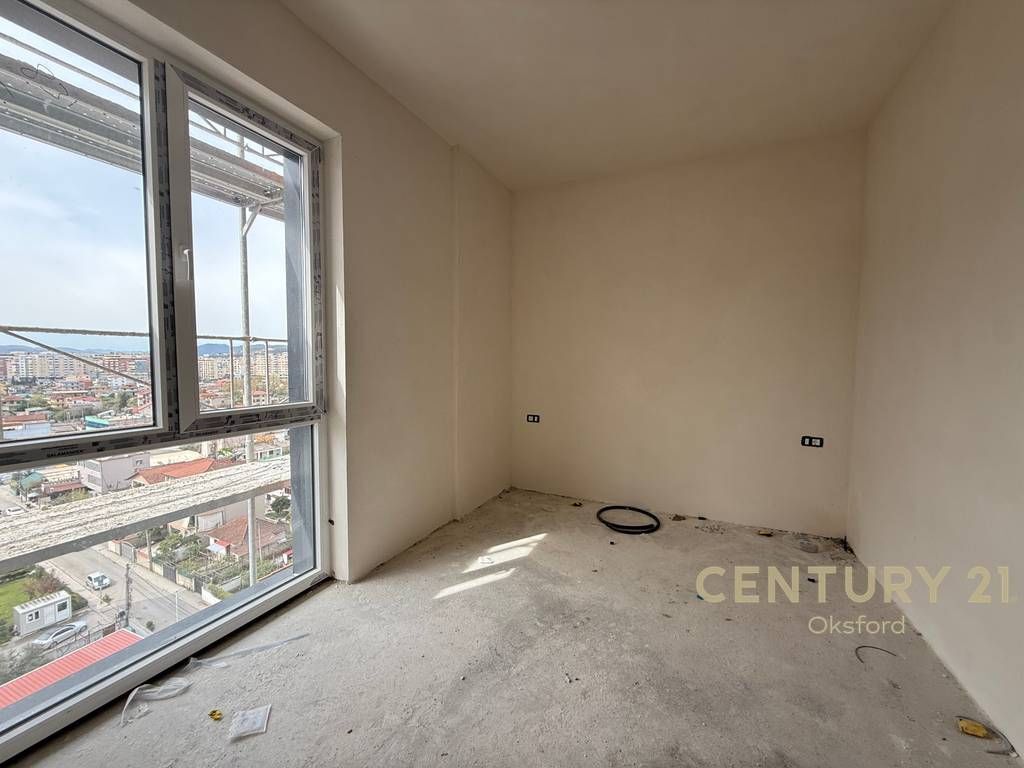 SHITET APARTAMENT 1+1 TEK ISH FUSHA AVIACIONIT