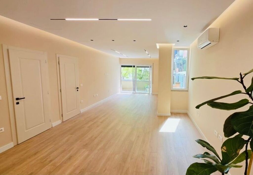 AMBJENT ELITAR ZYRASH PER QIRA!