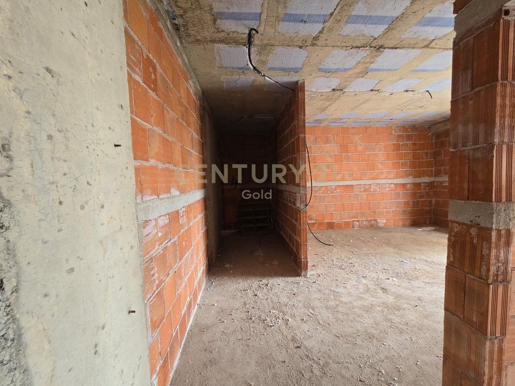 APARTAMENT 1+1 PER SHITJE TEK ISH FUSHA E AVIACIONIT