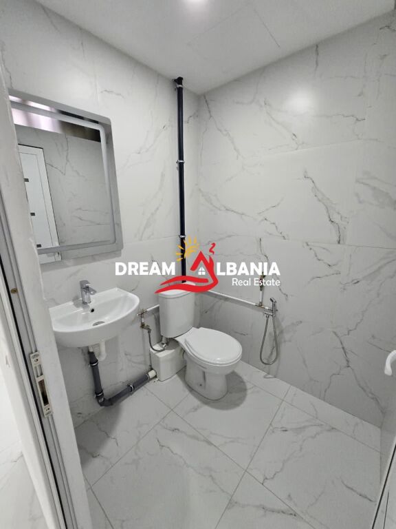 Locale Commerciale in Vendita a Vasil Shanto (ID 4171622)