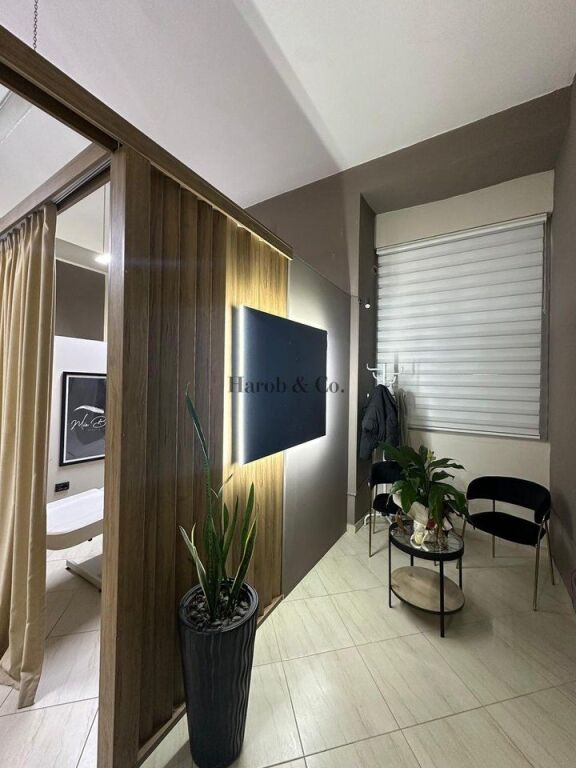 Fully Equipped Beauty Salon for Sale or Rent in Astir