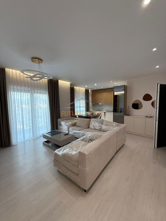 Rent, Apartment 1+1+Parking space, Odhise Paskali Street, Tirana.