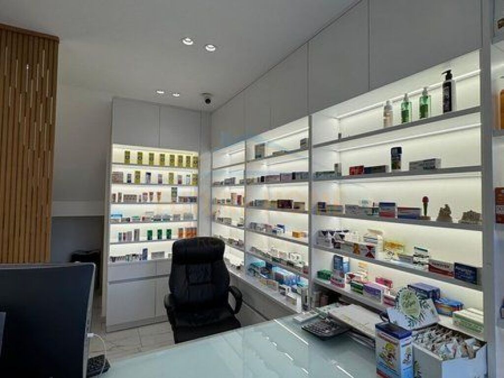 Affitto, Locale Commerciale Duplex, Ospedale Americano 2, Tirana