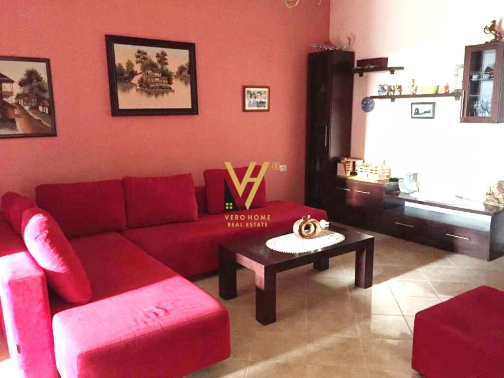 SHITET APARTAMENT 2+1+2+BLK NE FIER 100.000 EURO