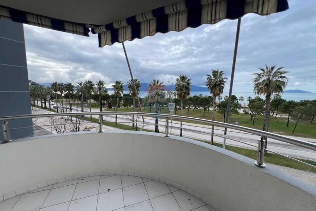 🏡 Appartamento 2+1 in Affitto – Lungomare, Vlorë (Zona Oslo)