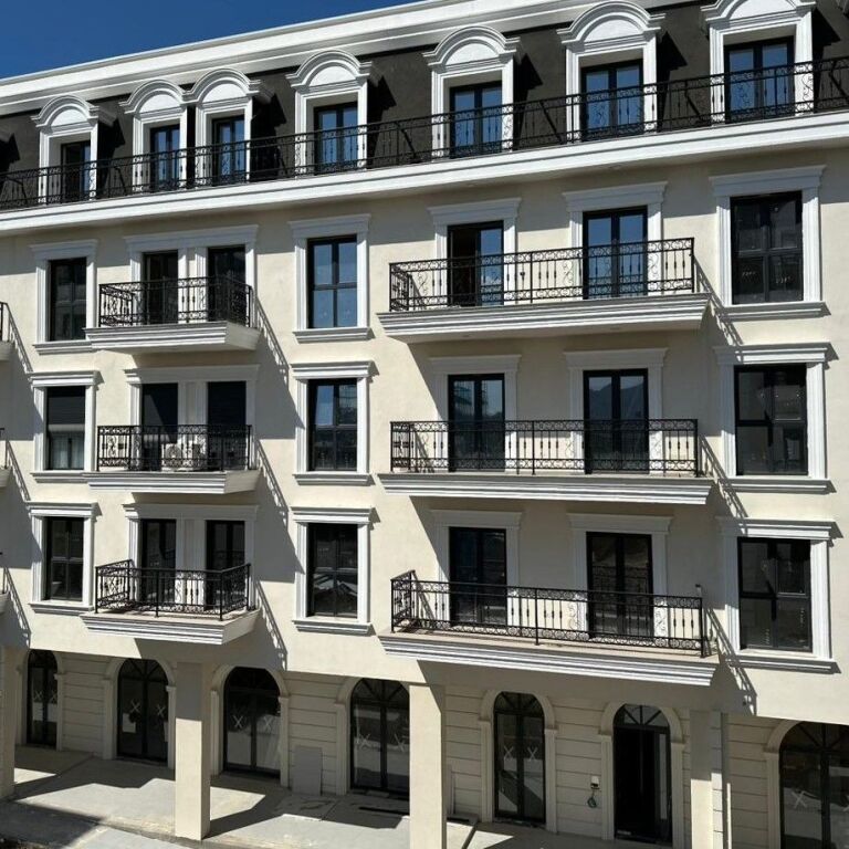 🏡 Shitet Apartament 2+1+2 –  Porta Tirana e Re 📍