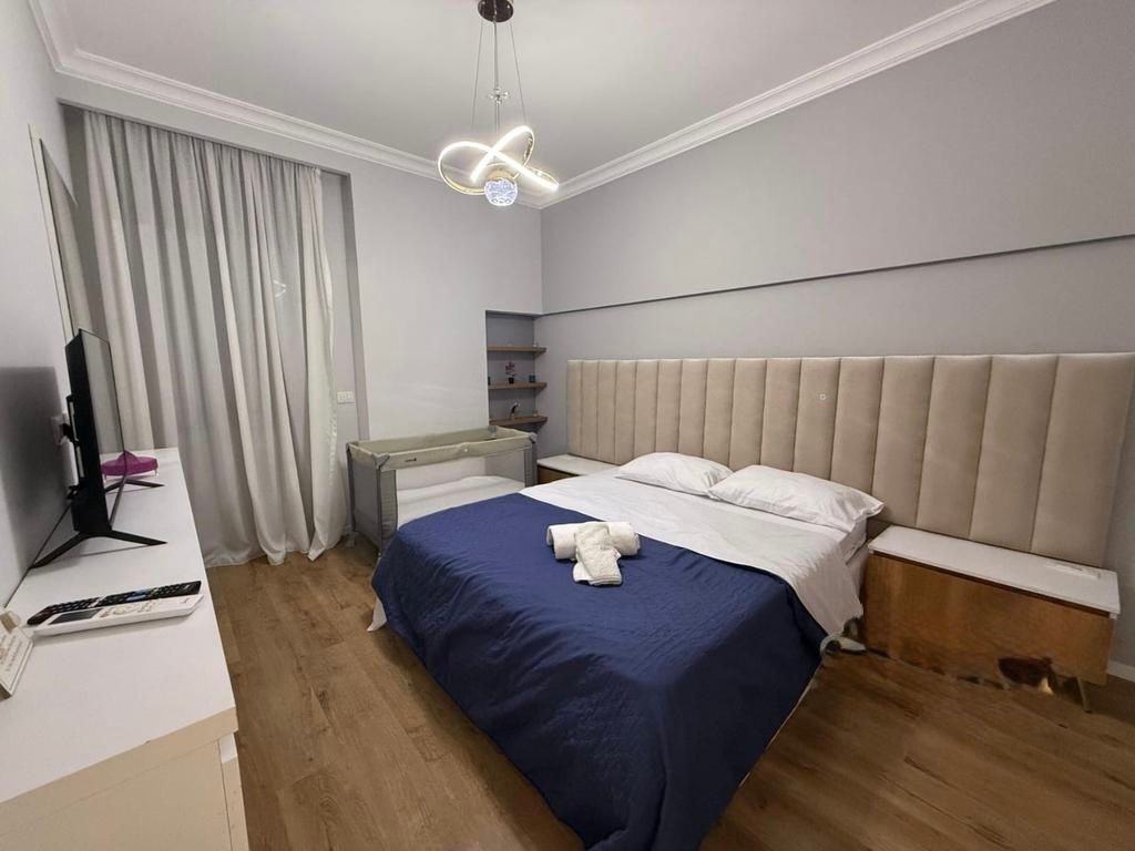 Apartament 1+1 me Post Parkimi për Qira tek Shkolla e Kuqe!