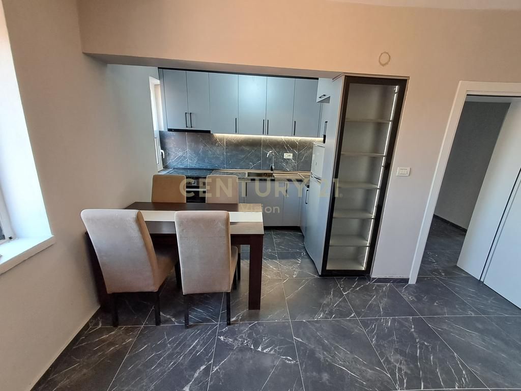 Appartamento 2+1 In Affitto a Perash, Scutari | 68 m² 350 € /Mese