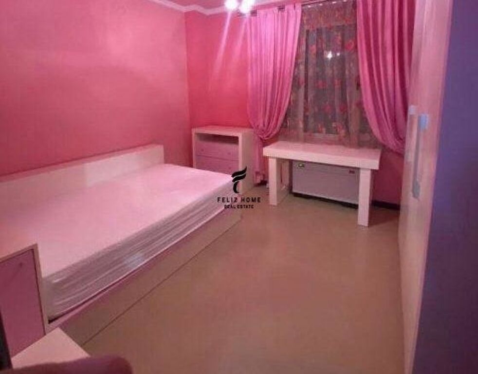 APARTAMENT ME QERA 2+1 QYTETI STUDENT 500 EURO FH-66962