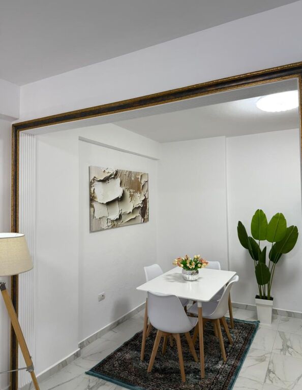 Apartament modern 2+1+2 me qira – Ish Parku i Autobuzave !