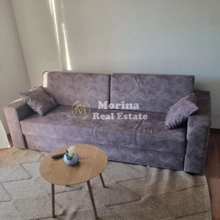 Qera | Shtëpi private 1 + 1 | Rruga e Elbasanit | 450 €/muaj