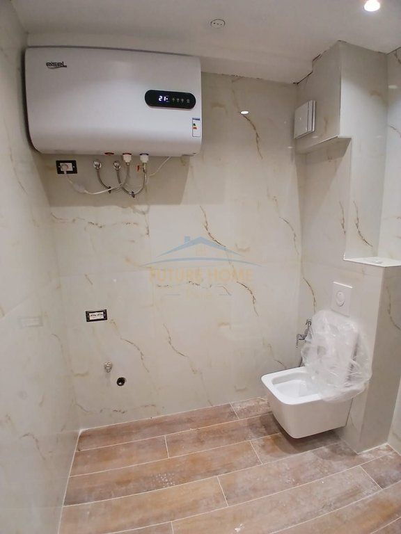 Shitet Apartament 1+1, 21 Dhjetori