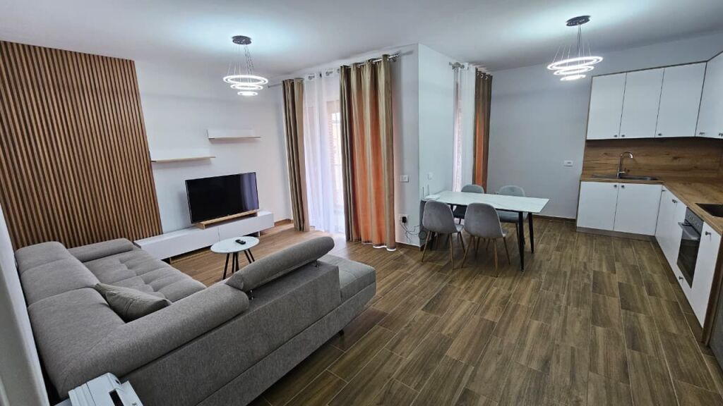 Apartament 2+1+2 per Qira, Ish Profarma!