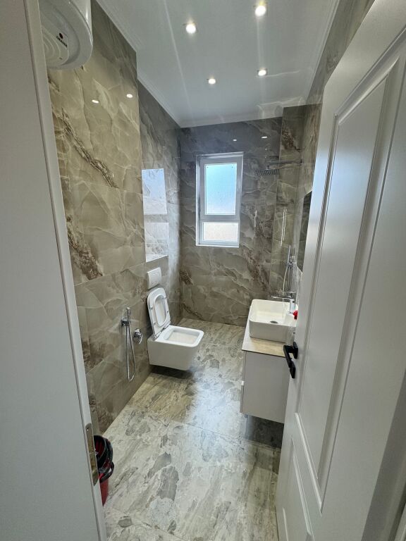 Shitet Super Apartament 2+1  Rr.Bardhyl