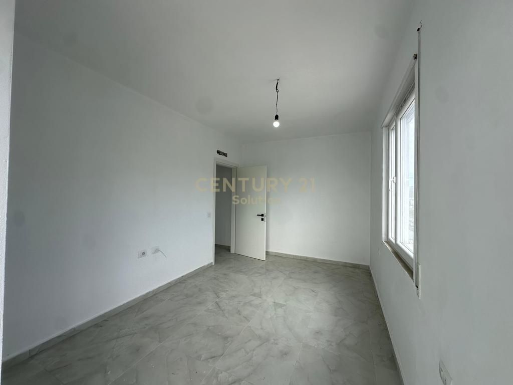 SHITET APARTAMENT 2+1 NE GOLEM
