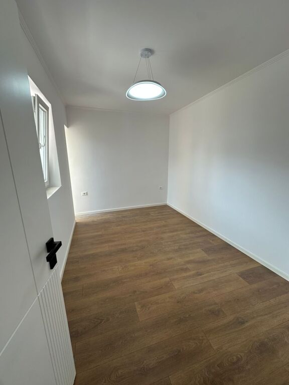 ✨ Apartament në shitje – Ish Tregu Elektrik ✨