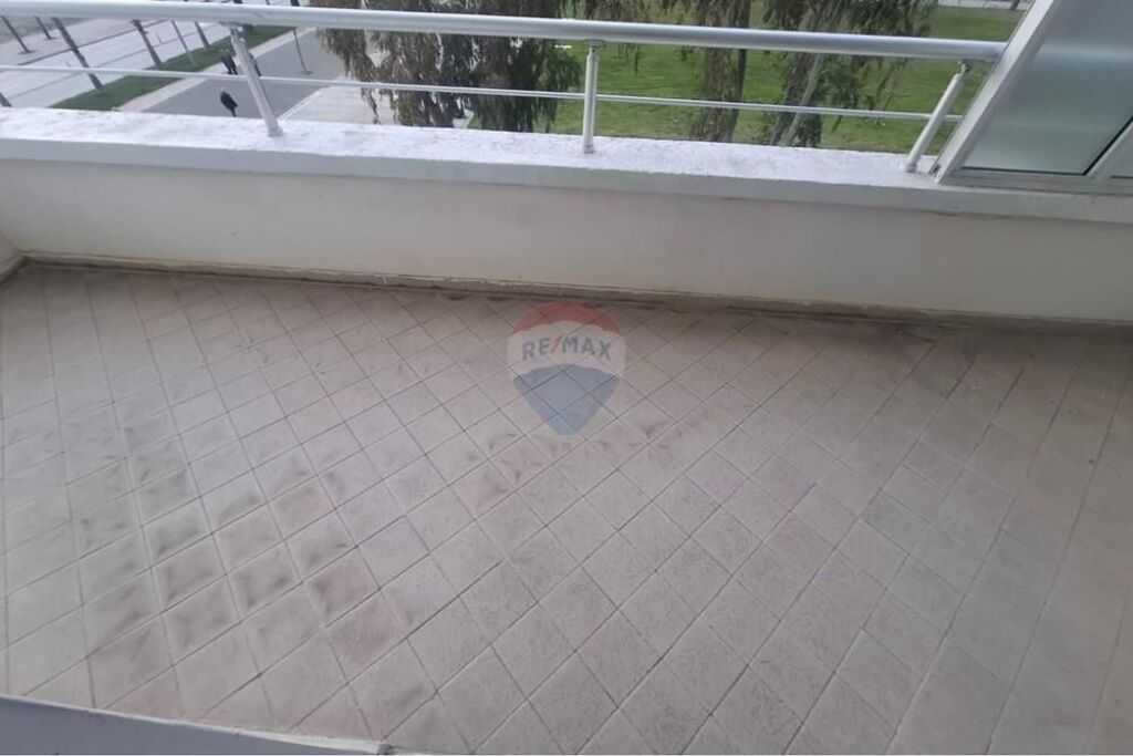 🏡 Apartment 2+1 for Rent – Lungomare, Vlorë