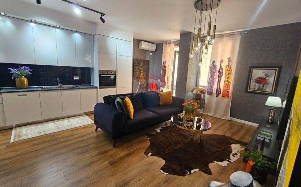 Apartment 1+1- For Rent - Naim Frashëri Street, Tirana  ID: 530221066-271