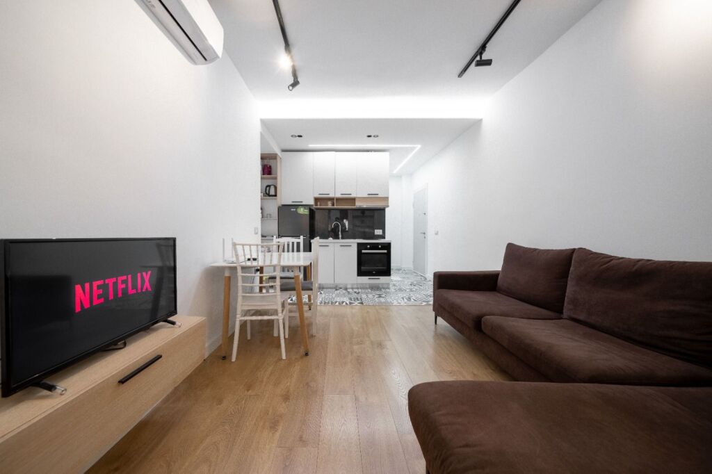 Shiten 2 Apartamente 1+1 për Investim – Mine Peza, Tiranë çmimi 230,000 euro