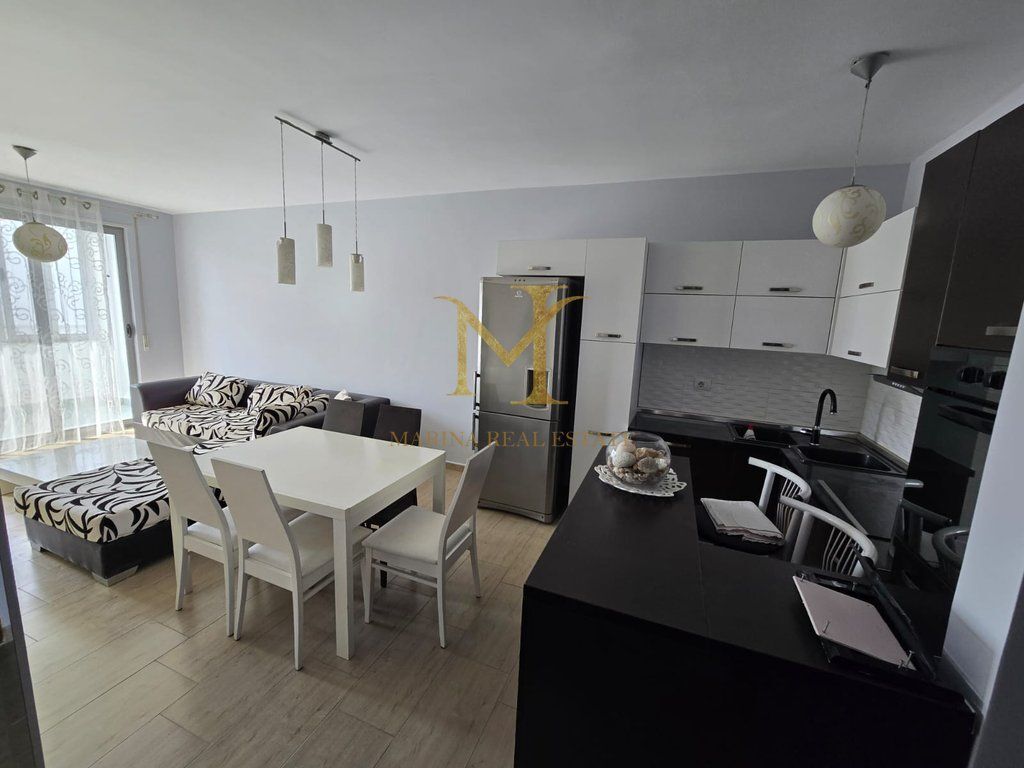 Apartament 2+1 Për Shitje në Ish-URT, Durrës - 120000€ | 106 m²