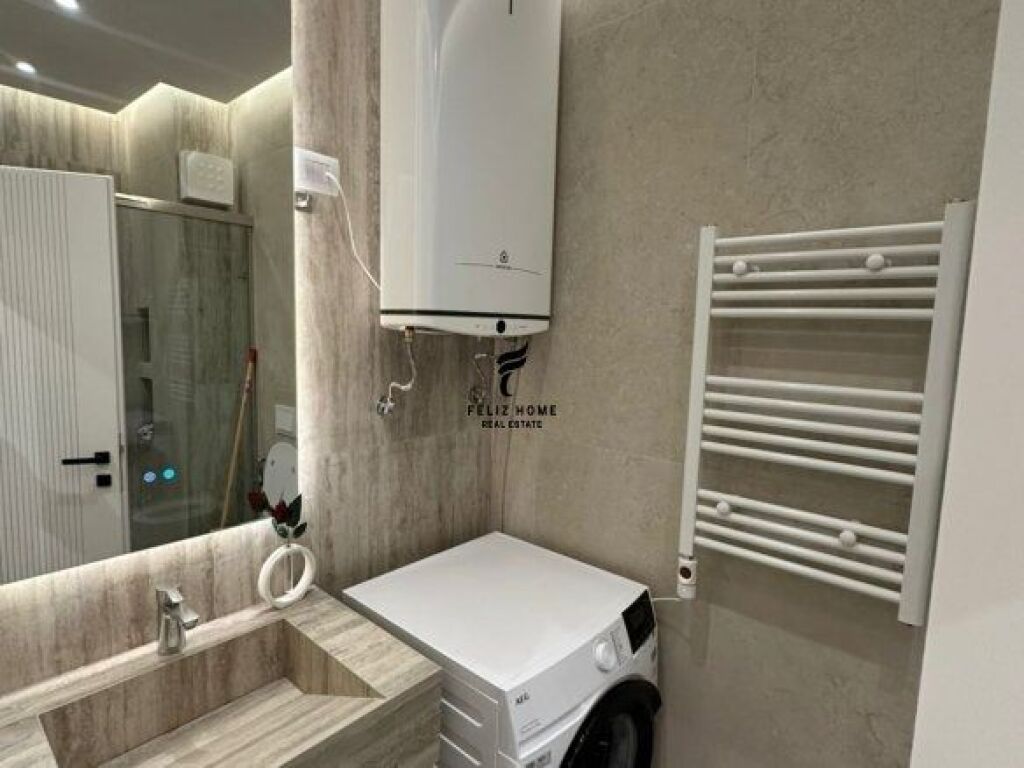 APARTAMENT ME QERA 2+1+2 MINE PEZA 1.500 EURO FH-66932