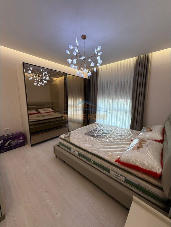 Rent, Apartment 1+1+Parking space, Odhise Paskali Street, Tirana.