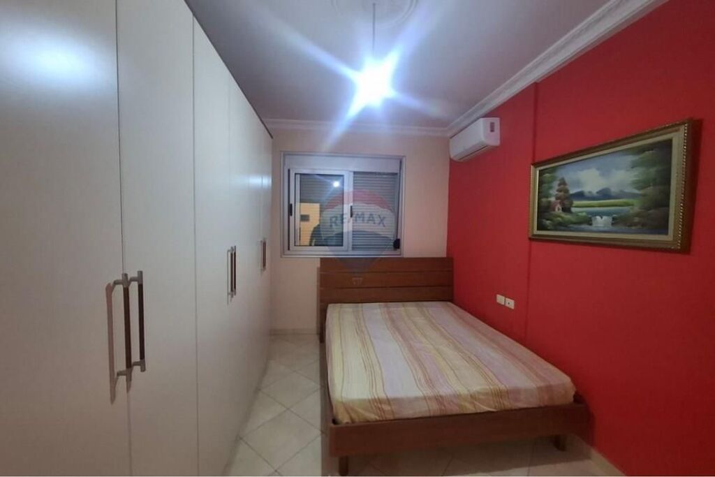 🏡 Apartment 2+1 for Rent – Lungomare, Vlorë