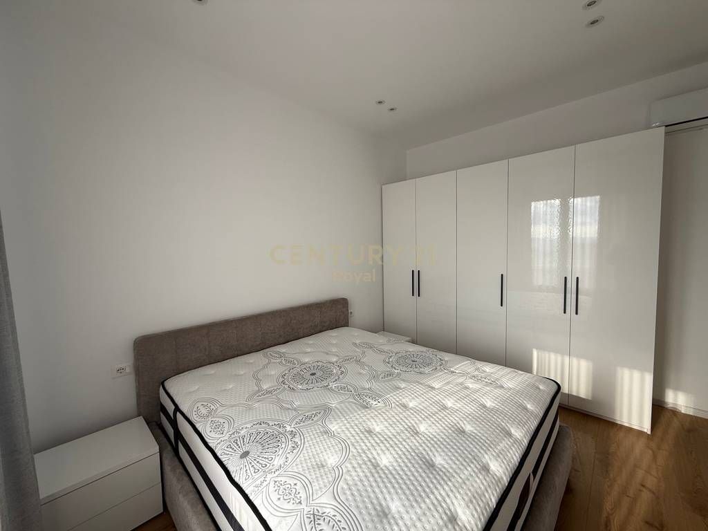 Jepet me qira apartament 2+1+2