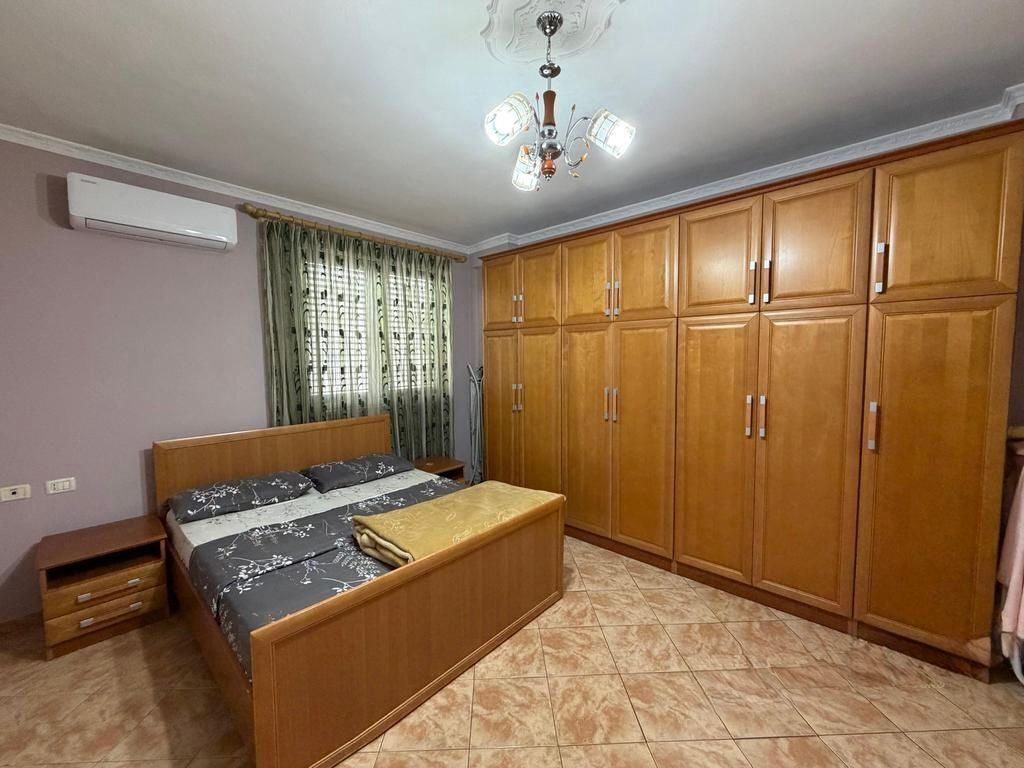 Apartament 1+1 per qira, në Don Bosko !