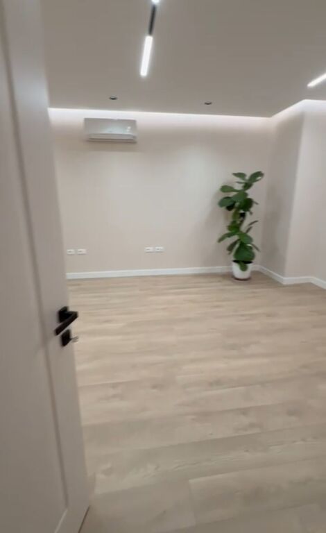 SUPER BUSINESS ENVIRONMENT AT COIN!
