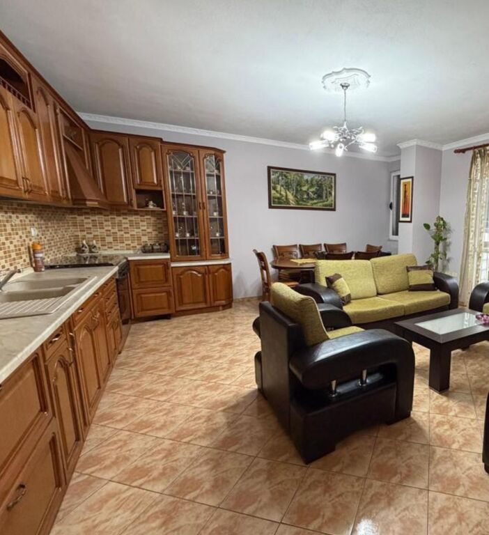 Apartament 1+1 per qera