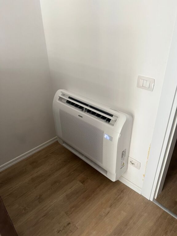 JEPET ME QERA 2+1 UNIVERS CITY + POST PARKIMI (500€)