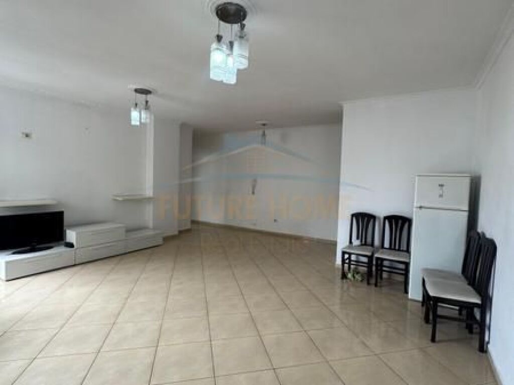 For sale, Apartment 2+1+2, New Ring near Rotonda.
