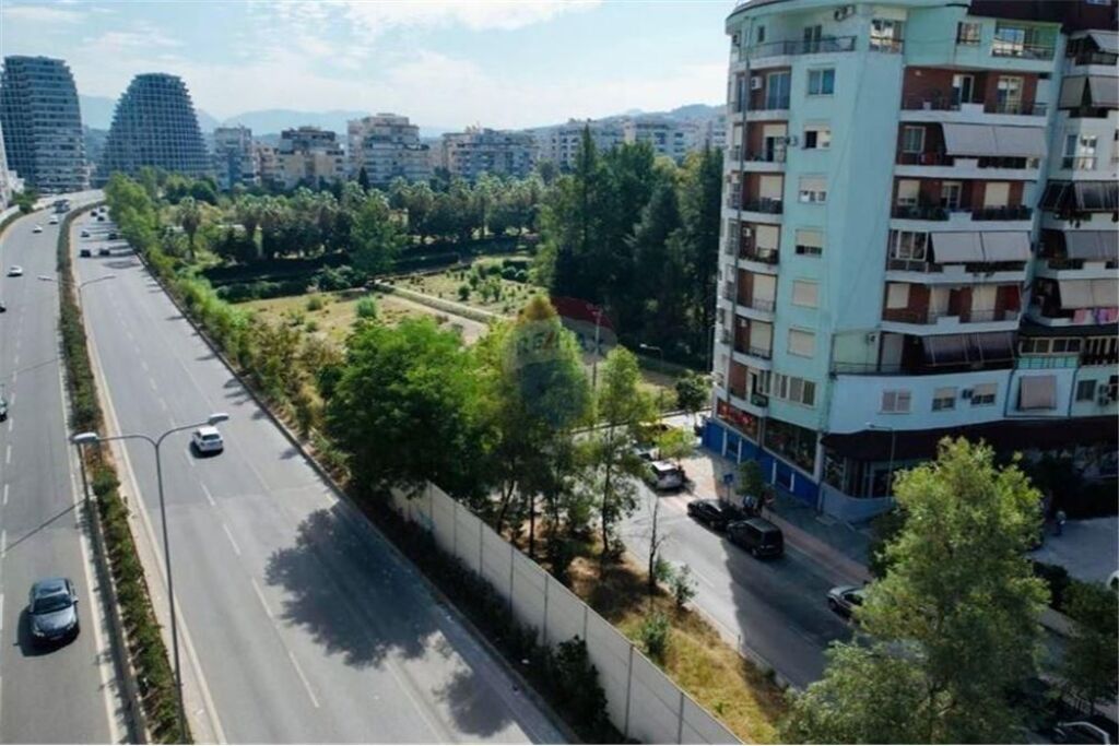 Ufficio - In Vendita - Kodra e Diellit 1, Tirana