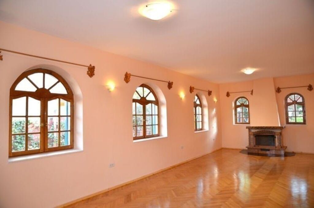 Vile me qera 4- Kateshe tek Ish Tregu Elektrik (ID BV22598) Tirane