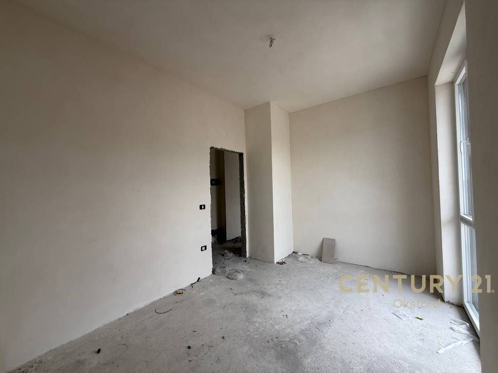 SHESIM APARTAMENT 1+1,TEK ISH FUSHA E AVIACIONIT!