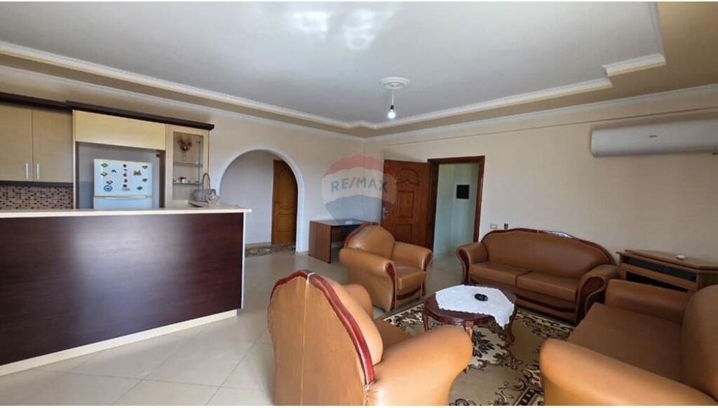 🏡 Apartament 3+1+2 me Qira – Kat vile, Vlorë