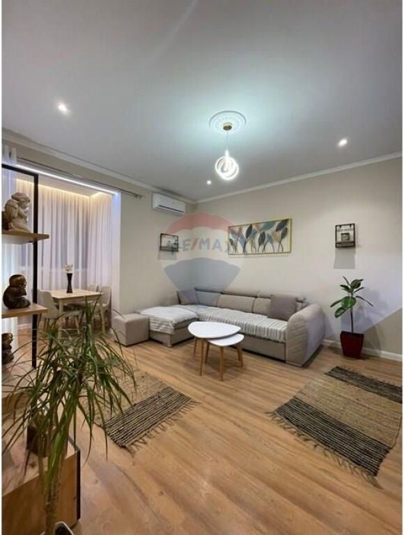 Appartamento 1+1 in affitto in Via Kavaja!