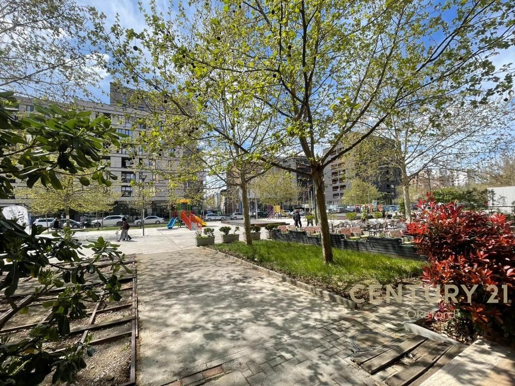 PËR QIRA APARTAMENT 2+1 NË FUSHËN E AVIACIONIT