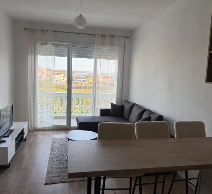 Affitto | Appartamento 1 + 1 | Kamez | 395 €/mese