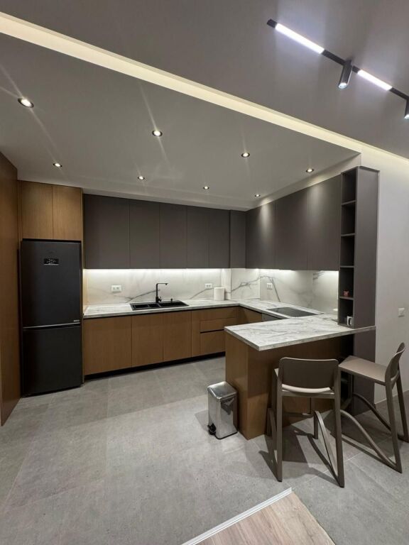 Apartament 2+1+2 me qera tek Kompleksi Delijorgji