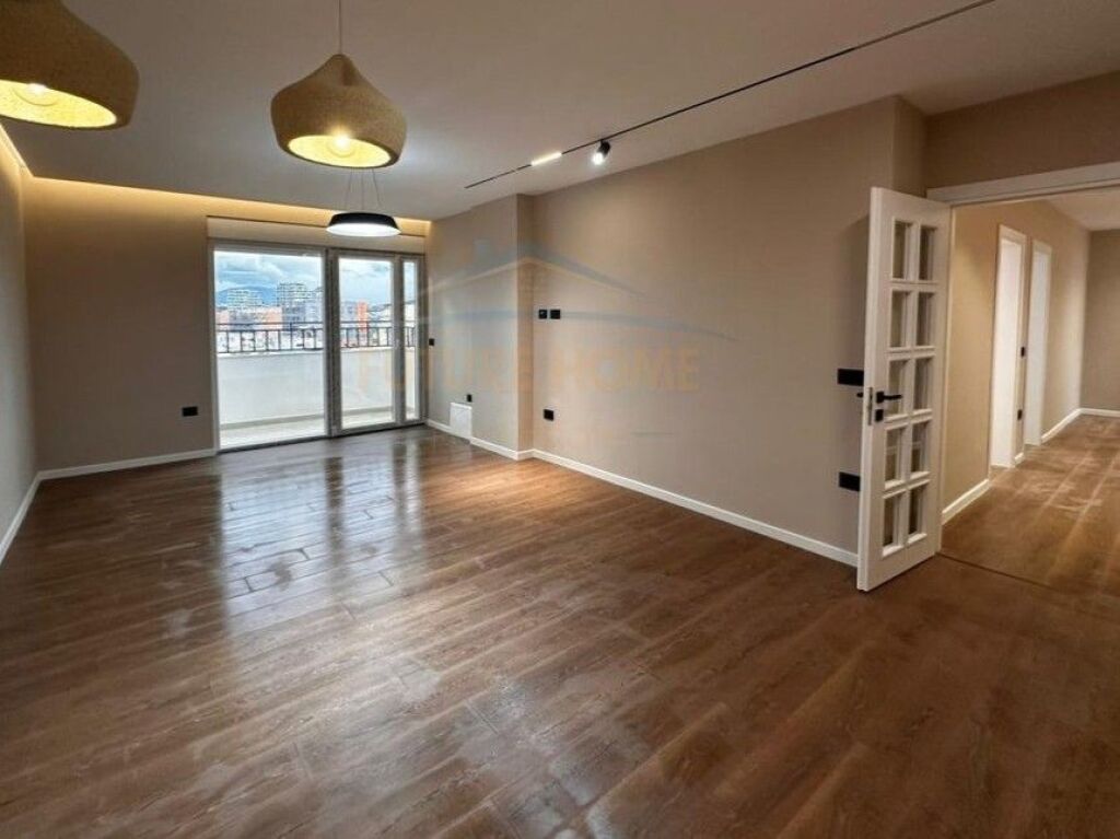 In vendita, Appartamento 2+1+2, Komuna e Parisit, Tirane