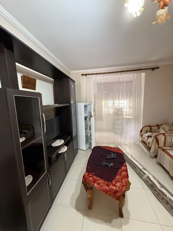 Apartament 2+1 me qera tek Ish Parku