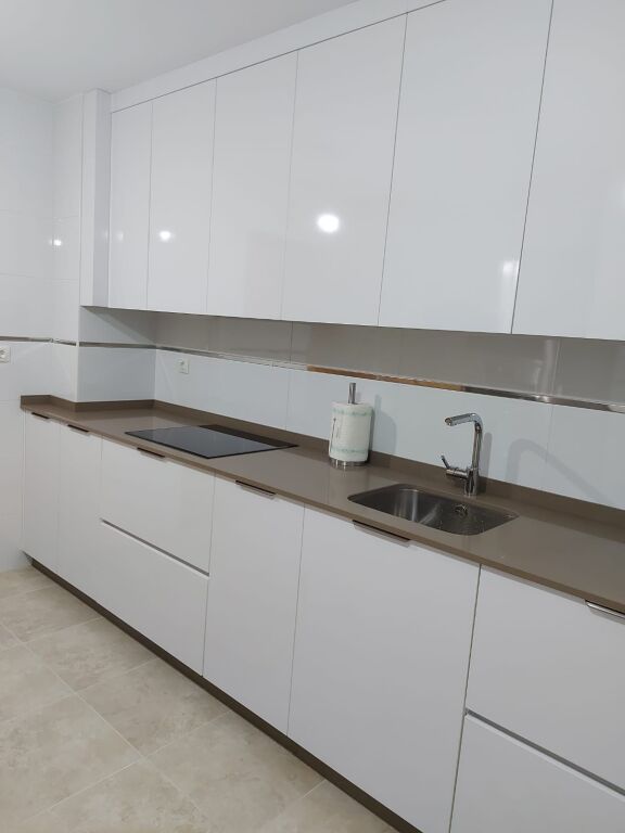 21 Djetori super apartment 2+1 new furniture near the center new building with elevator!