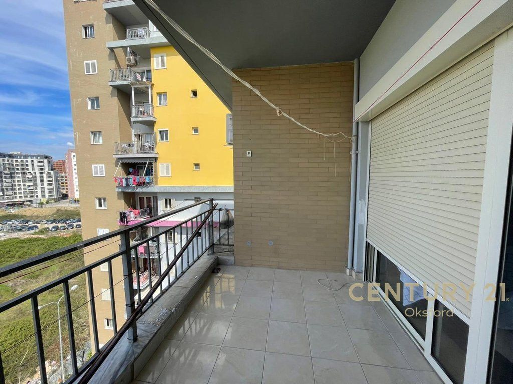 PËR QIRA APARTAMENT 2+1 NË FUSHËN E AVIACIONIT