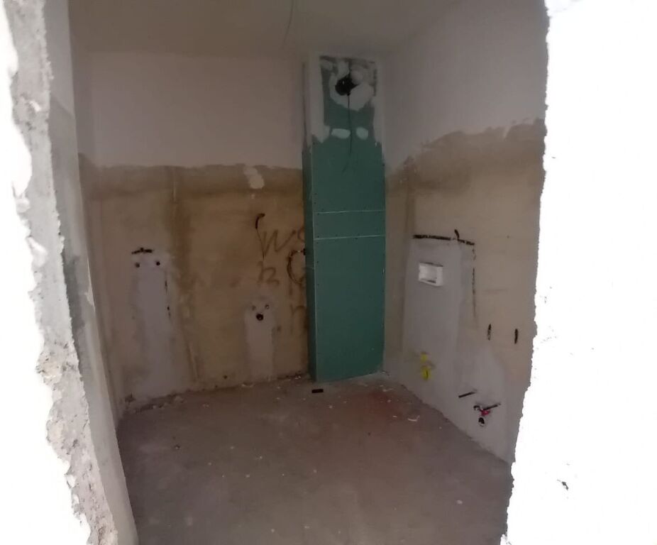 shiten 3 garsioniere ne golem prane detit