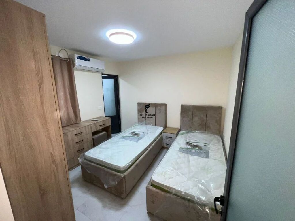 APARTAMENT ME QERA 1+1 RRUGA E DIBRES 40.000 LEKE FH-66936